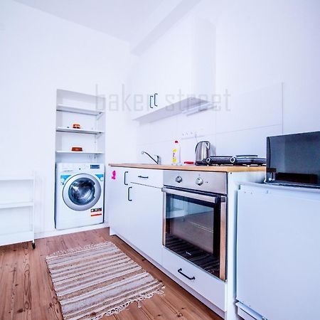 Cozy Apartment Close To Palmovka Prága Kültér fotó