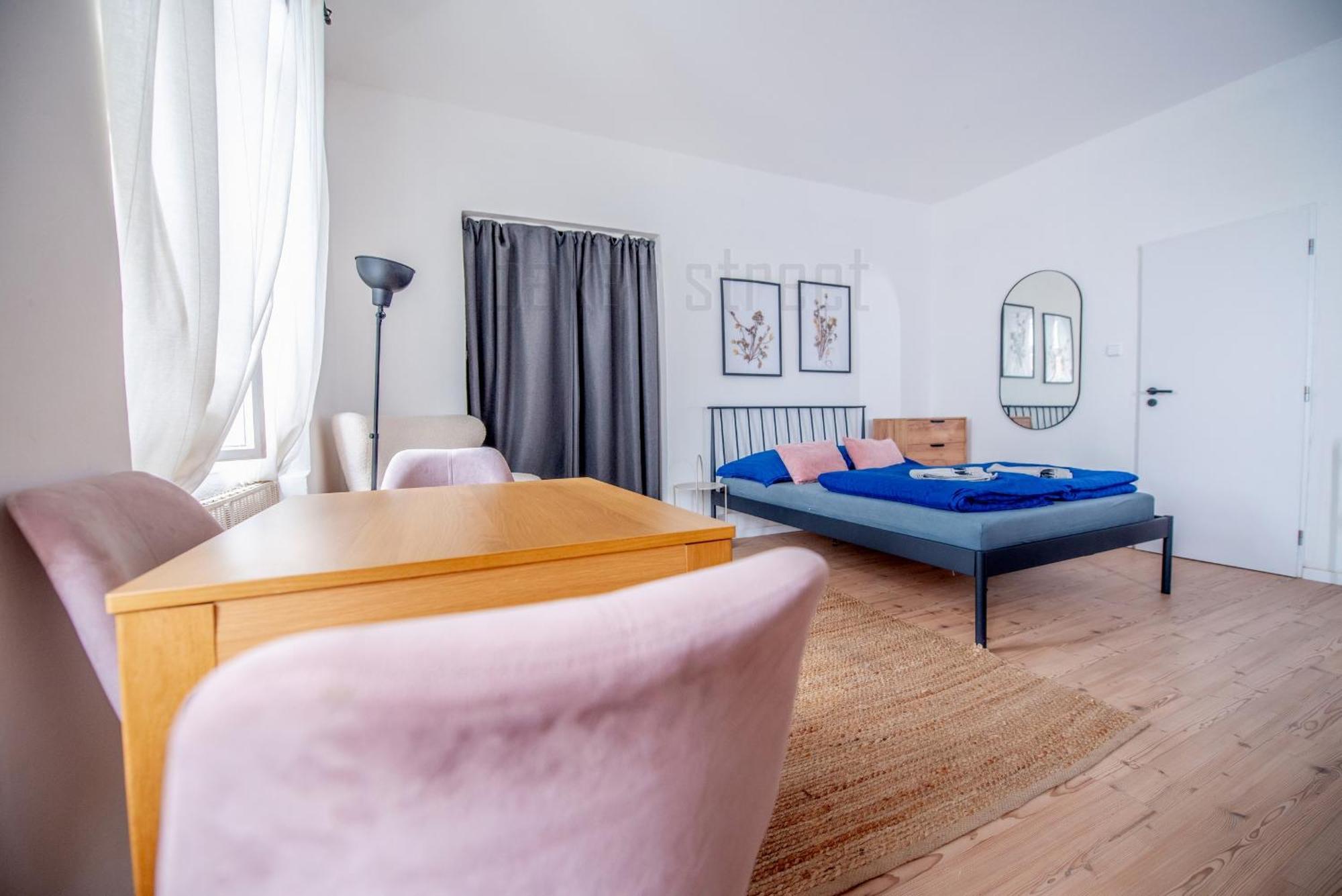 Cozy Apartment Close To Palmovka Prága Kültér fotó